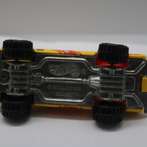 1982 Hot Wheels 4x4 lifeguard truck vintage diecast 1/64 scale - Picture 7 of 7